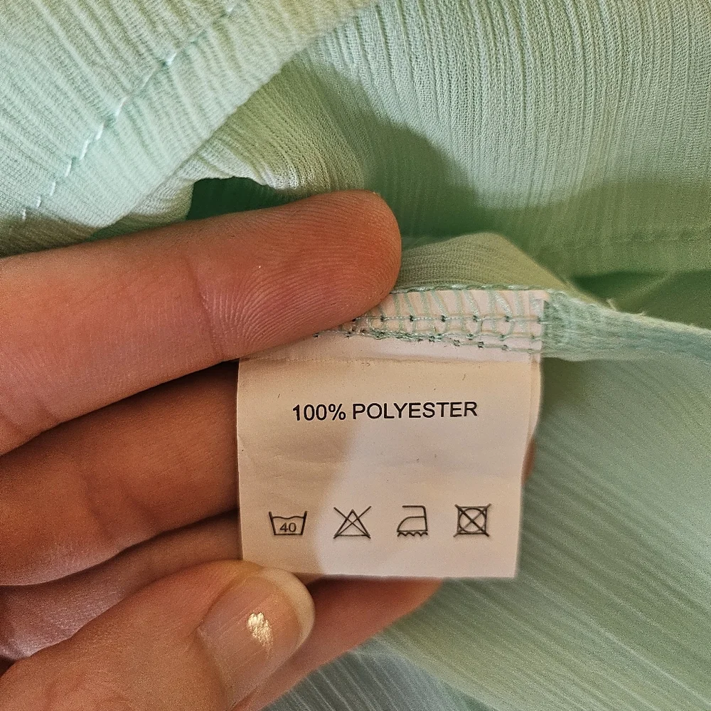 Acevog Mint Professional Blouse - Picture 8 of 8